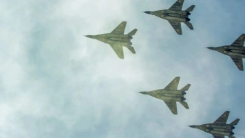 MiG-i za drony. Prezydent Nawrocki prostuje medialne doniesienia: „Nie ma konfliktu z polską polityką”