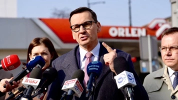 „Oranżada z logo piwa?”. Morawiecki ostrzega przed nową strategią marketingową koncernów alkoholowych