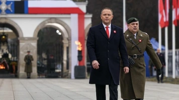Prezydent broni gen. Kukuły po ataku Mentzena