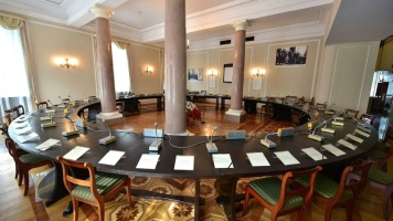 Sondaż: Jak Polacy ocenili decyzję prezydenta ws. Okrągłego Stołu?