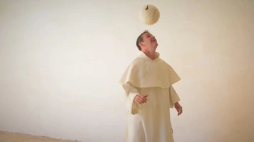 Od stadionów Manchesteru do ołtarza. Niezwykła droga Philipa Mulryne’a