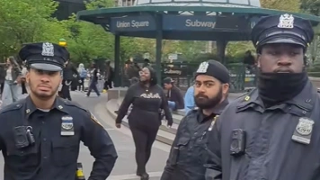 Turban w niemieckiej policji. Sąd tłumaczy to „wolnością religijną”