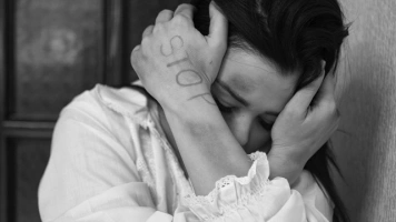 Alarmujący wzrost przestępstw seksualnych migrantów w kraju UE