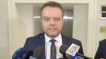 Co z obniżką cen? Bochenek: Wykorzystują kolejne dni, by łupić Polaków