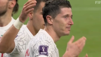 Dziennikarz: Lewandowski i polscy piłkarze patrzą z podziwem na prezydenta Nawrockiego