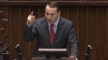 Sikorski przyznaje: Dywersanci tylko cudem nie osiągnęli celu