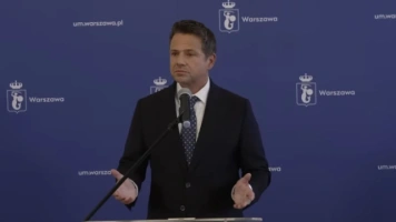 Absolutny skandal! Tak warszawski ratusz „sprzedaje” sygnalistów