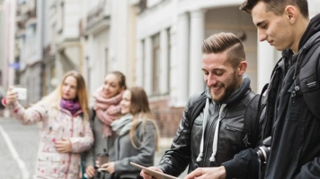 Politica, fede e network mediatici: la nuova dimensione digitale del dibattito sociale in Polonia [Materiał promocyjny]