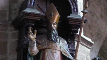 Uzdrowił paralityka, wskrzesił dziecko. Święty Albin