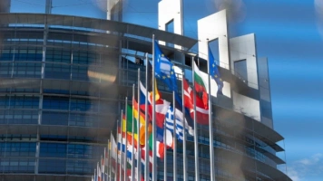 Bruksela chce rozszerzyć wpływy od śledztw po NBP