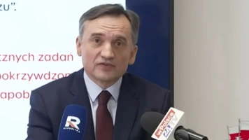 Ziobro proponuje przesłuchanie za granicą - podaje dwa adresy