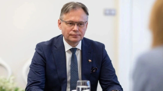 Dlaczego Tusk podjął temat reparacji? Mularczyk dla Frondy: To próba szkodzenia sprawie