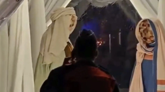 Święta Rodzina pozbawiona twarzy. W Brukseli stanęła „inkluzywna szopka”