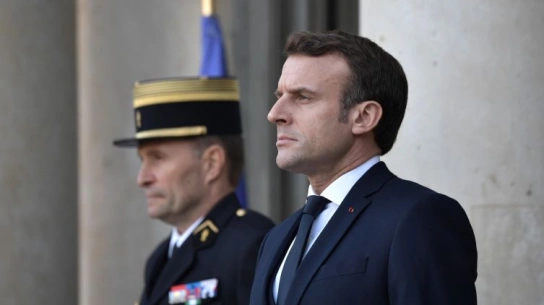 Do kogo Macron kierował słowa dot. użycia wojsk? „Financial Times” wskazuje na Rosję i Niemcy
