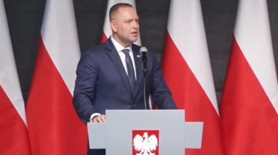 Sondaż: Prezydent deklasuje wszystkich. Tusk może mu pozazdrościć