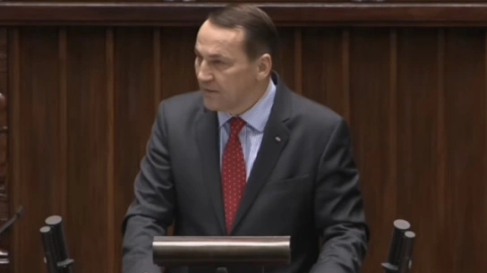 Sikorski: Grozi nam wojna, nawet w tym roku. Polska doświadcza 2-3 cyberataków dziennie