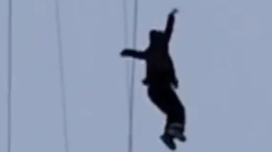 [WIDEO] Wstrząsająca tragedia. Kobieta spadła z wyciągu górskiego