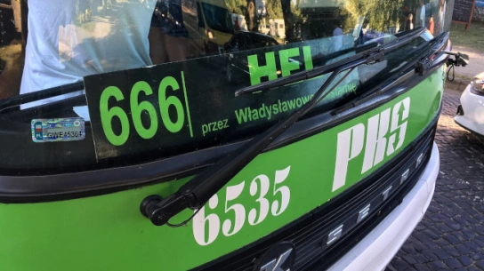 Linia 666 wraca na Hel. Archidiecezja: Niezrozumiałe i prowokacyjne