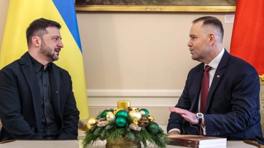 „Są granice, których przekraczać nie wolno”. Nawrocki odbiera order Zełenskiemu