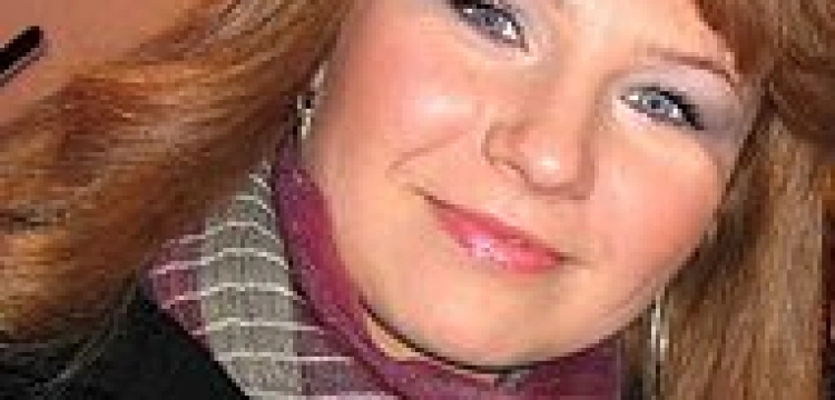 "Super Ekspress" o "dramacie" Anny Guzik, cierpi bez seksu bo jest katoliczką 