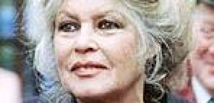 Brigitte Bardot też chce obywatelstwa Rosji? Wdzięczny Depardieu pisze, że jego ojciec był komunistą i słuchał Radia Moskwa