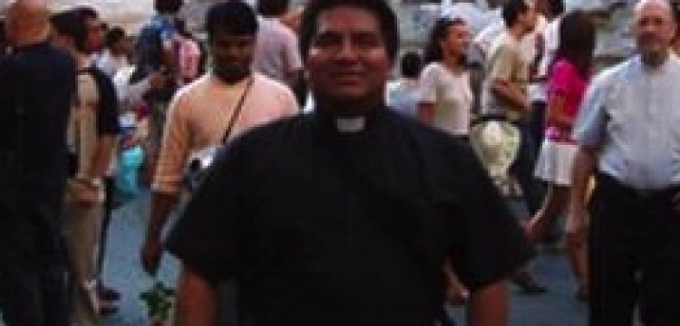 Kapłan poczęty w gwałcie, po latach wysłuchał spowiedzi ojca