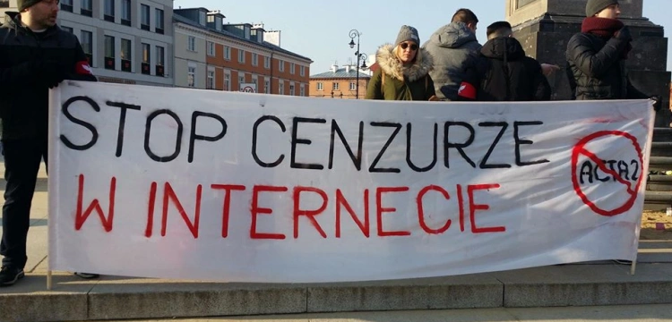 Czy UE znowu zaostrzy cenzurę internetu?