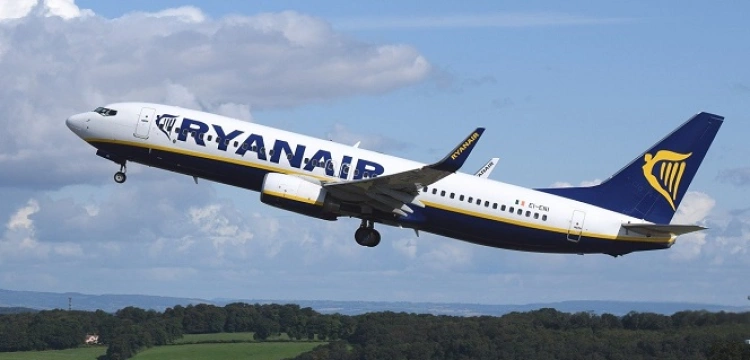Ryanair przywraca 40 proc. lotów. Podano datę
