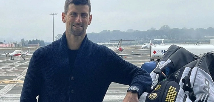 Djokovic w Australii trafił na kwarantannę. Czy będzie deportowany?