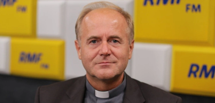Ks. prof. Andrzej Kobyliński dla Frondy: Papież robi dla Ukrainy więcej niż jakikolwiek inny przywódca religijny 