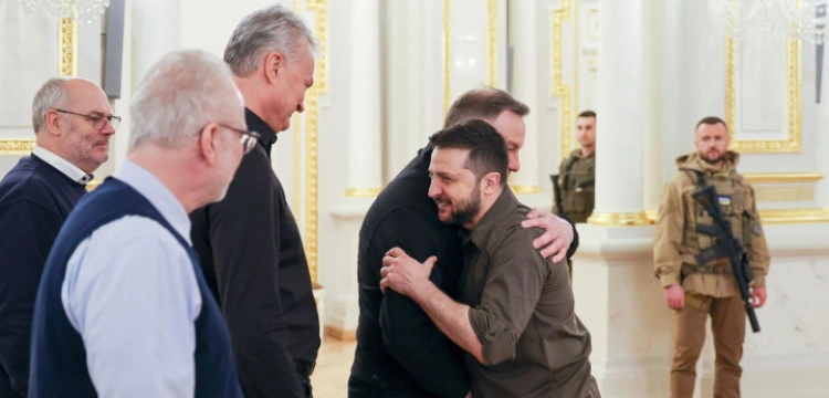 Polska i kraje bałtyckie solidarne z Ukrainą! Poruszające spotkanie w Kijowie 