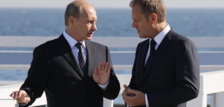 Niebywałe! Tusk w czasie prezentacji raportu podkomisji: Realizacja planu Putina
