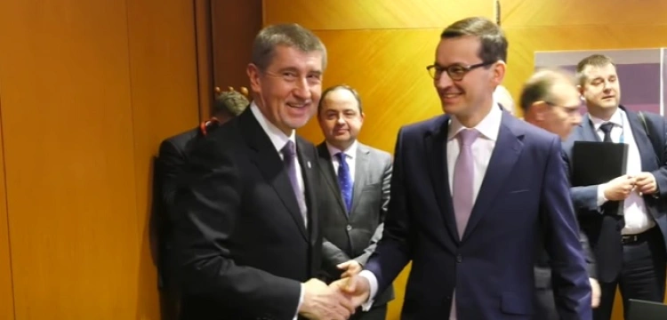 Premier Czech: Nie ma porozumienia z Polską ws. skargi do TSUE. Rzecznik rządu wyjaśnia
