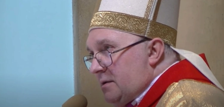 Dzisiaj też Polakom próbuje się wbijać inne cztery noże w plecy - bp Mastalski w 82. Rocznicę agresji ZSRR na Polskę