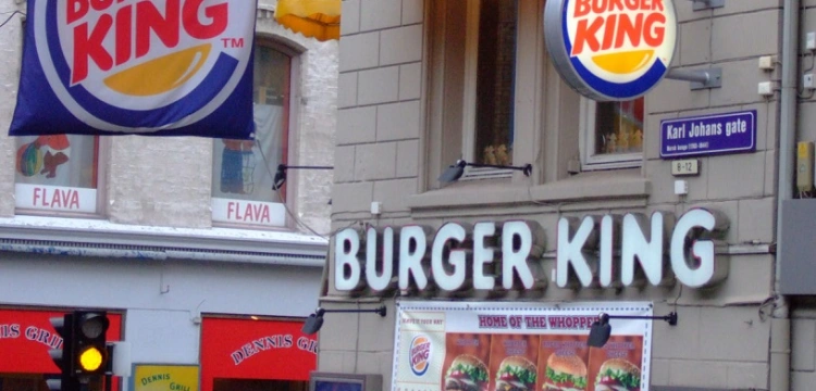 Burger King apeluje: Zamawiajcie w McDonald's, KFC, Subwayu, Domino's Pizza, Pizza Hut