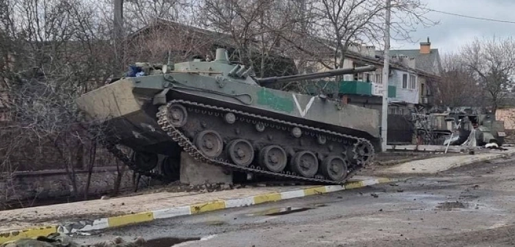 Ukraińcy odpierają ataki Rosjan. Zniszczono 6 czołgów, zginęło 250 żołnierzy wroga