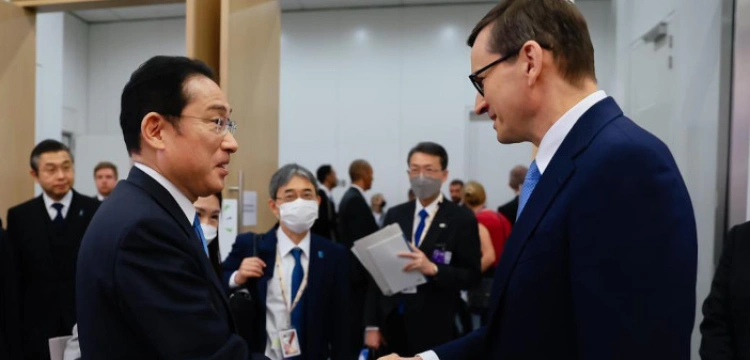 Mateusz Morawiecki spotkał się z premierem Japonii