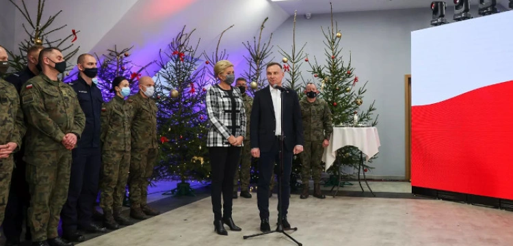 Para Prezydencka złożyła życzenia obrońcom granicy 