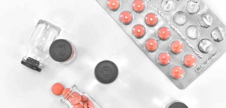 Już w przyszłym miesiącu w Polsce ma być dostępny lek na COVID-19!