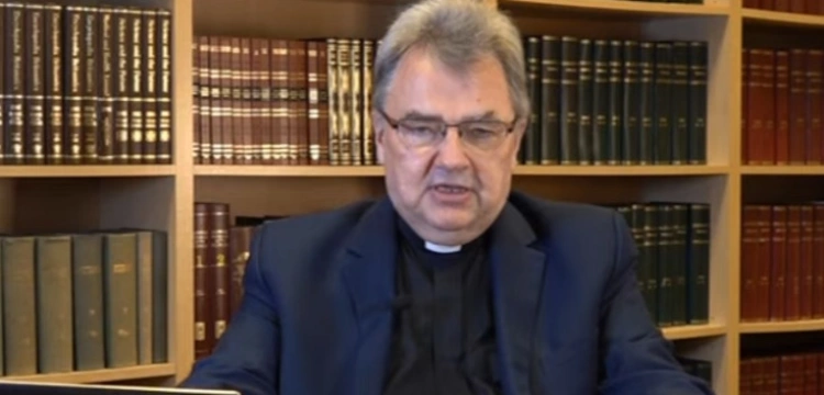 Ks. prof. Bortkiewicz o dymisji kurator Nowak: Niepoważne