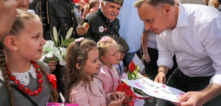 Prezydent Duda: Ochronimy polską rodzinę, ochronimy nasze dzieci