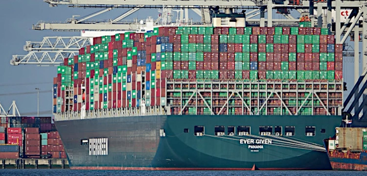 Statek, który zablokował Kanał Sueski został skonfiskowany