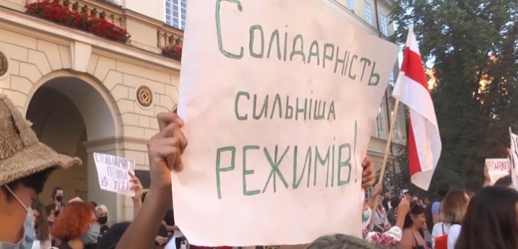 Akcja solidarności z Białorusią w Kijowie. Jest kilkunastu zatrzymanych 
