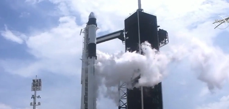 USA. Wystartowała rakieta Falcon 9 z przylądka Canaveral