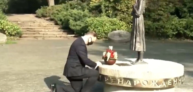 Prezydent Andrzej Duda uczcił ofiary Wielkiego Głodu