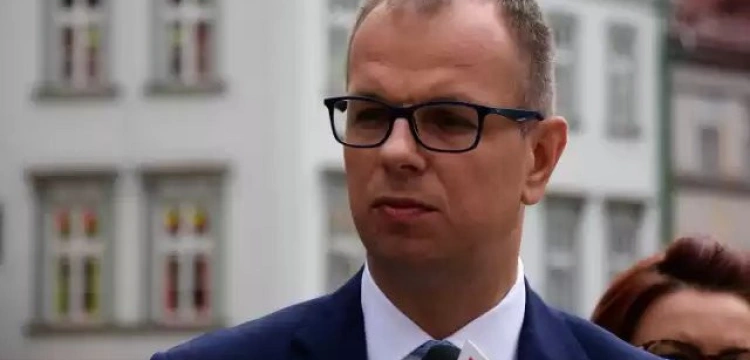 Prezydent Przemyśla: Nasze miasto stało się areną walki informacyjnej. Ktoś próbuje wywołać konflikt