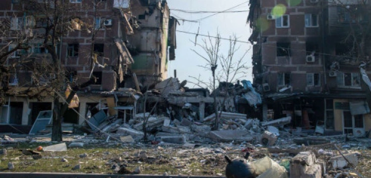 Rosjanie siłowo wywożą tysiące obywateli Ukrainy do Rosji