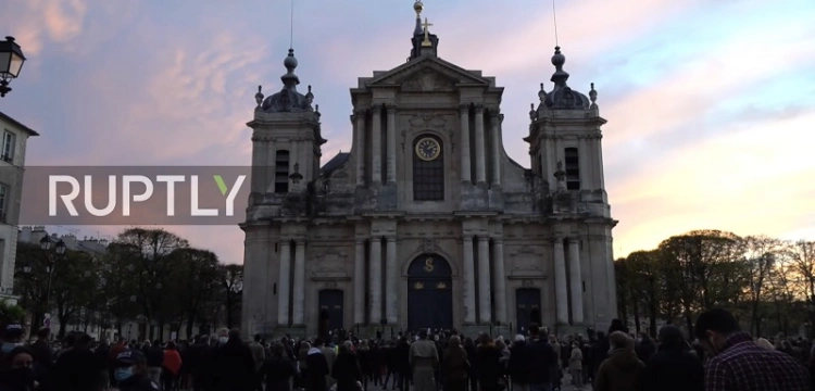 Francja. Walka o Mszę świętą na wolnym powietrzu. Sąd uchylił zakaz