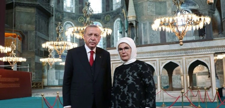 Hagia Sophia meczetem, uroczysta inauguracja, ból chrześcijan