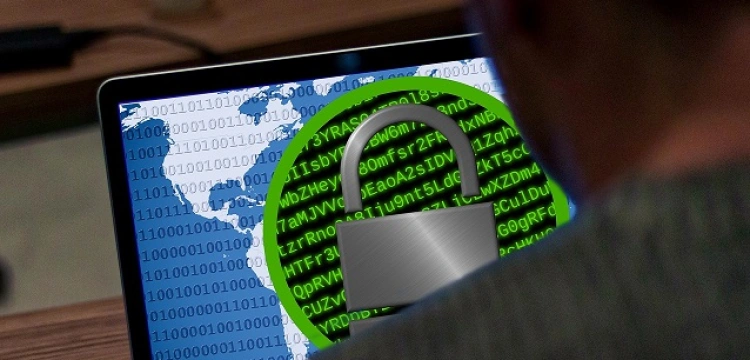 Policja podaje 5 najczęstszych metod oszustw technikami phishingowymi